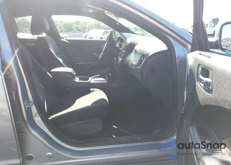 2013 Dodge Charger Se z USA, uszkodzony, nr VIN 2C3CDXBG6DH560275